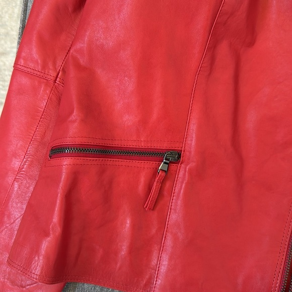 Pierrotucci Italian genuine leather woman’s jacket from Florence - Picture 7 of 13